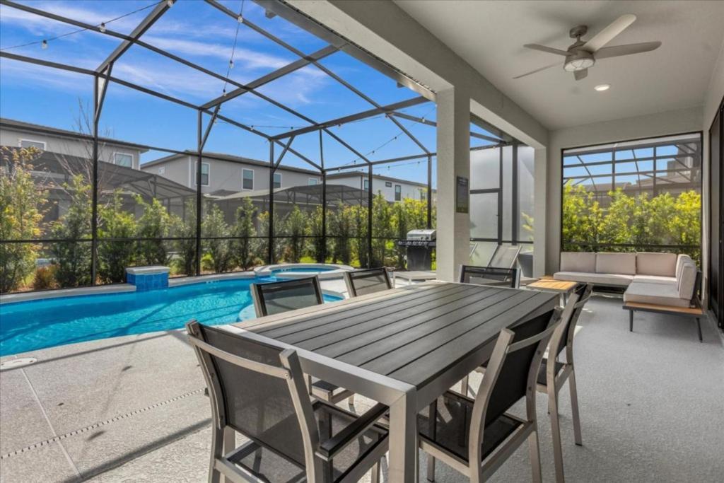 10 Bedrooms- 9 Bathrooms- Paradiso Grande 6216ss * Orlando